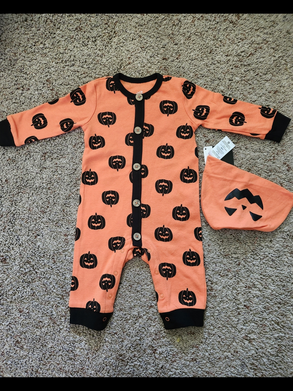 Halloween Pumpkin Print Orange Baby One-Piece with Hat